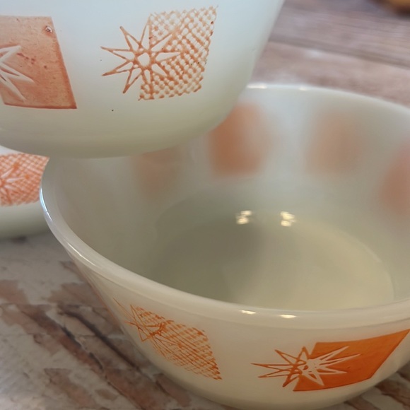 Fire King Bowl Set - Picture 6 of 6